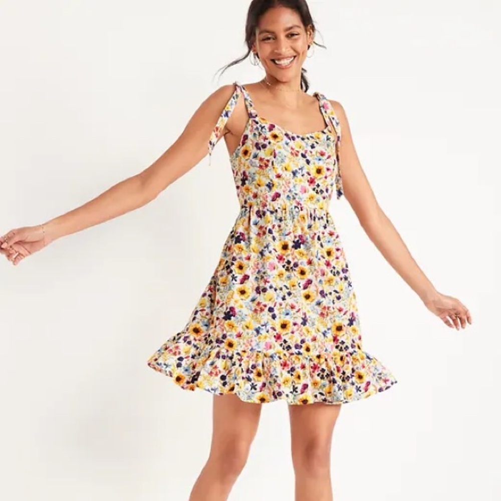 Old Navy Multicolor Floral Dress